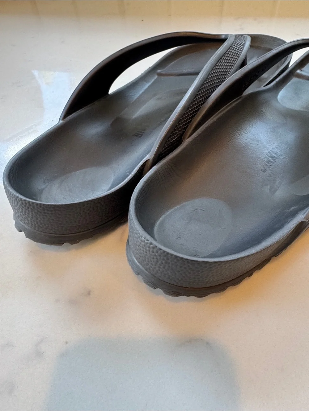 Birkenstock Honolulu Essentials Thong Sandals 41/10